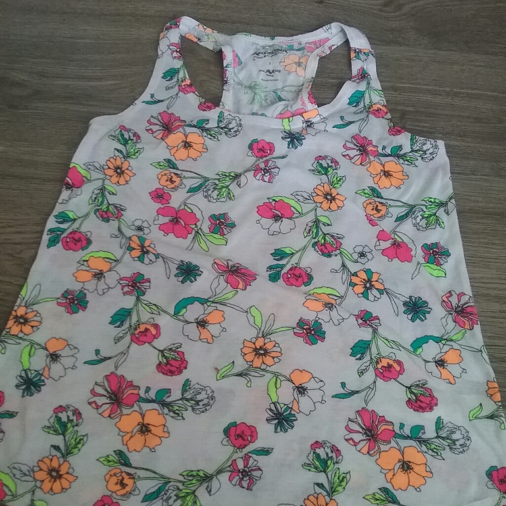 A tank top shirt